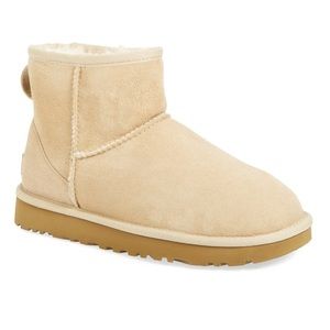 Ugg Classic Mini II